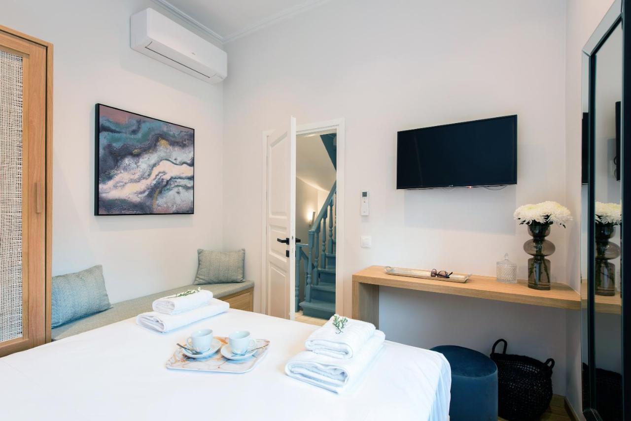 Arieni Sea View House