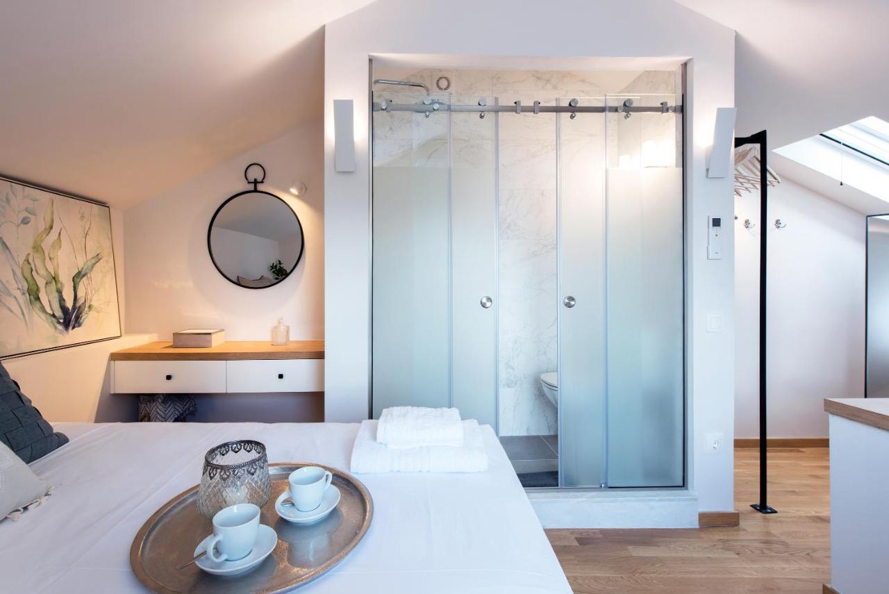 Appartamento Arieni Sea View House *
